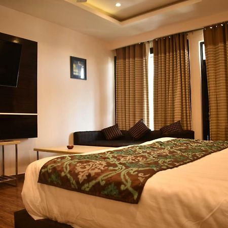 Hotel Black Magic Dharamshala Exterior photo